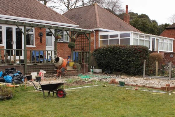 Understand the importance of boundary walls Chesterfield contact Jason edworthy party wall surveyors today!